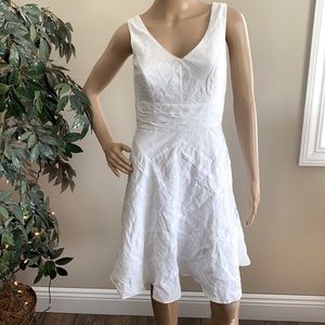 White House Black Market White Dress Size 2
